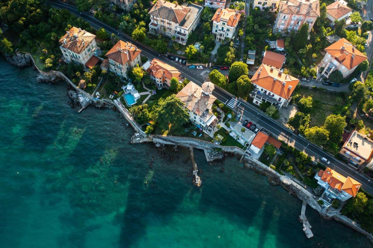 Apartmani Belsito Ловран Экстерьер фото