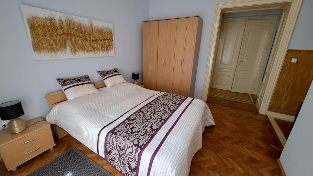 Apartmani Belsito Ловран Экстерьер фото